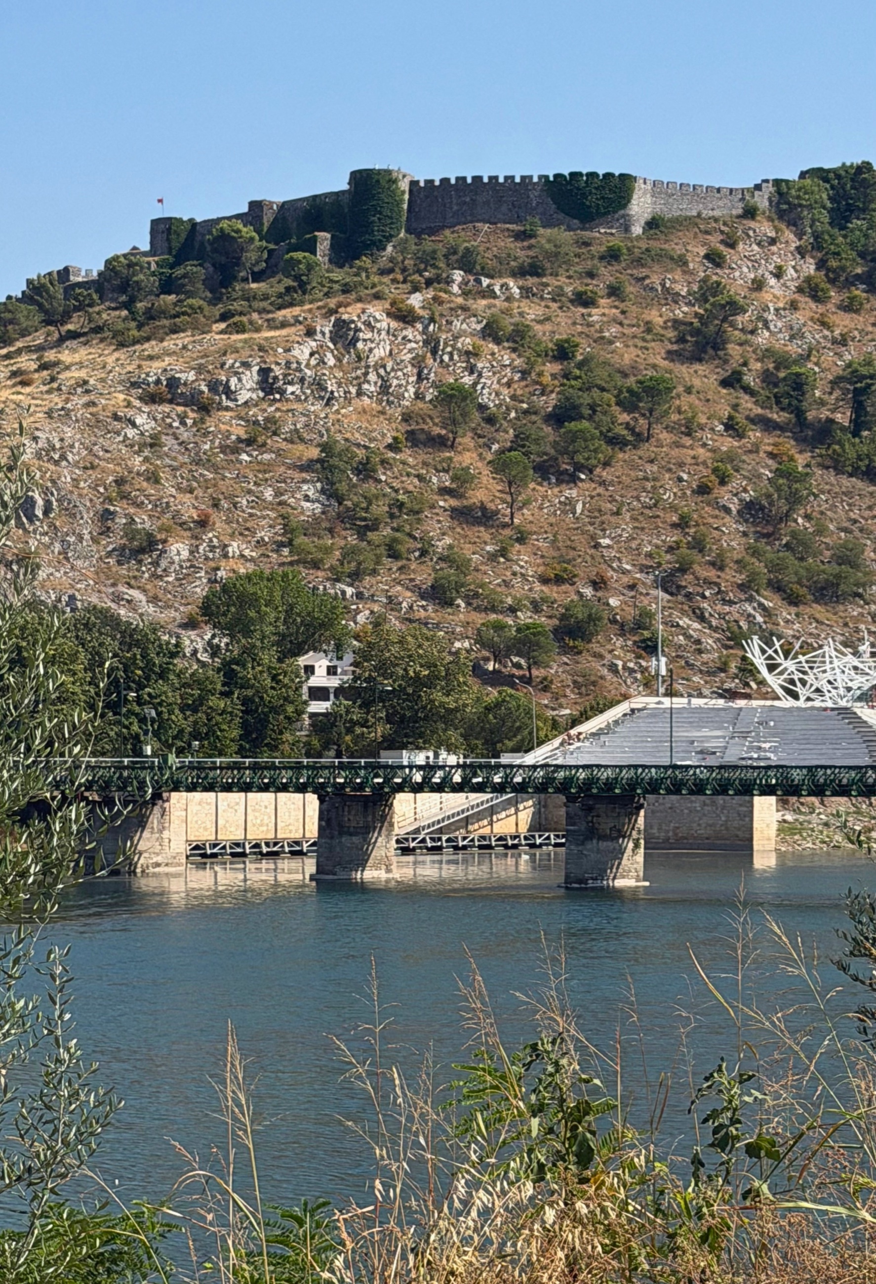 Rozafa Castle rising above the Buna River and the southern entrance to Shkodër.